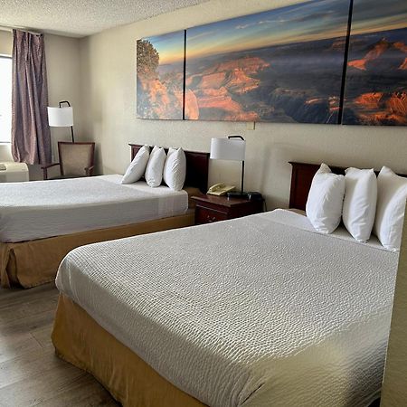 Days Inn By Wyndham Kingman West Екстериор снимка